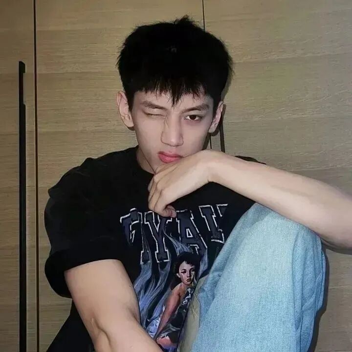 个性男生头像