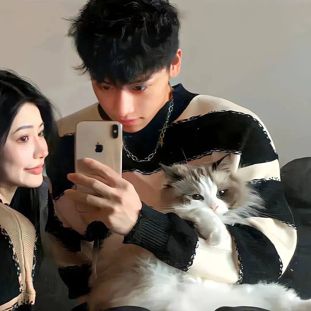 zipaiqinglvxianga自拍手机真人情侣头像