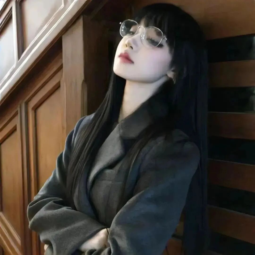 很飒女生头像