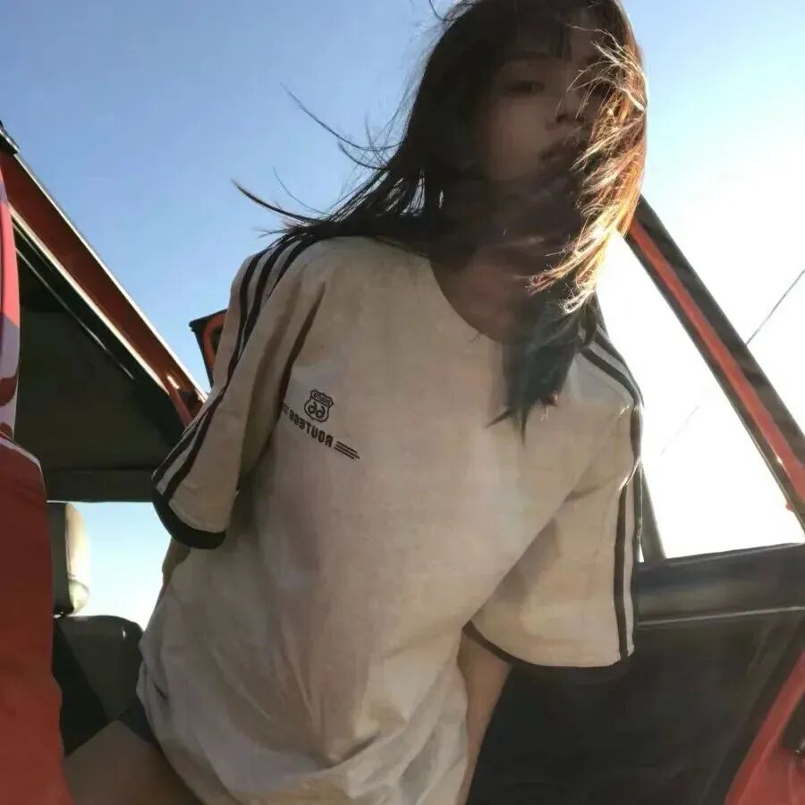 氛围感女生头像