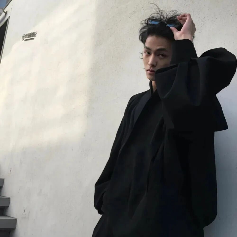 痞帅男生头像