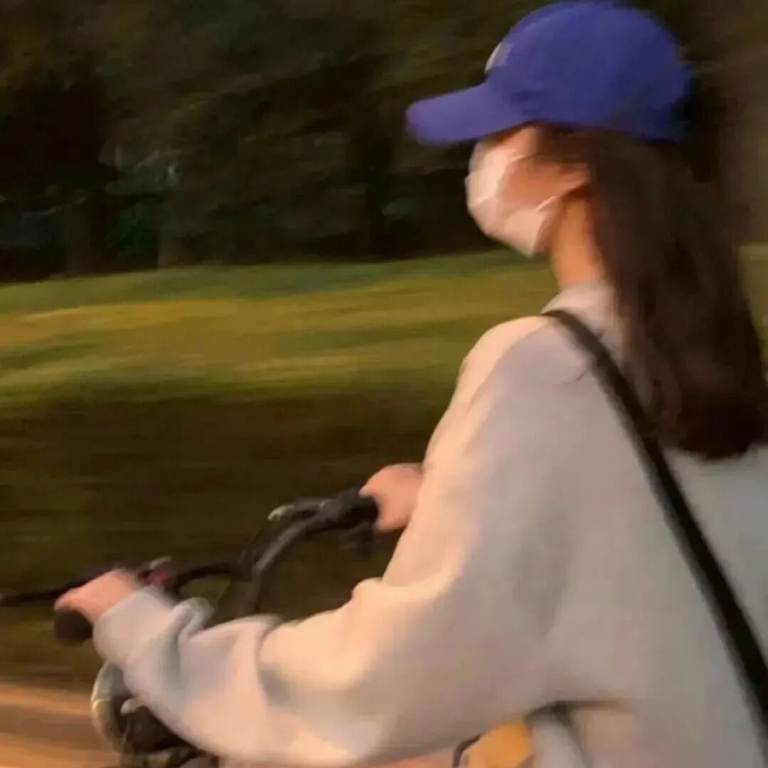 不露脸氛围感女生头像