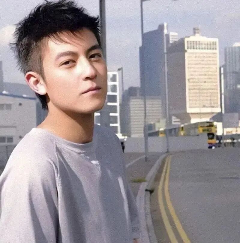 陈冠希帅气男生头像