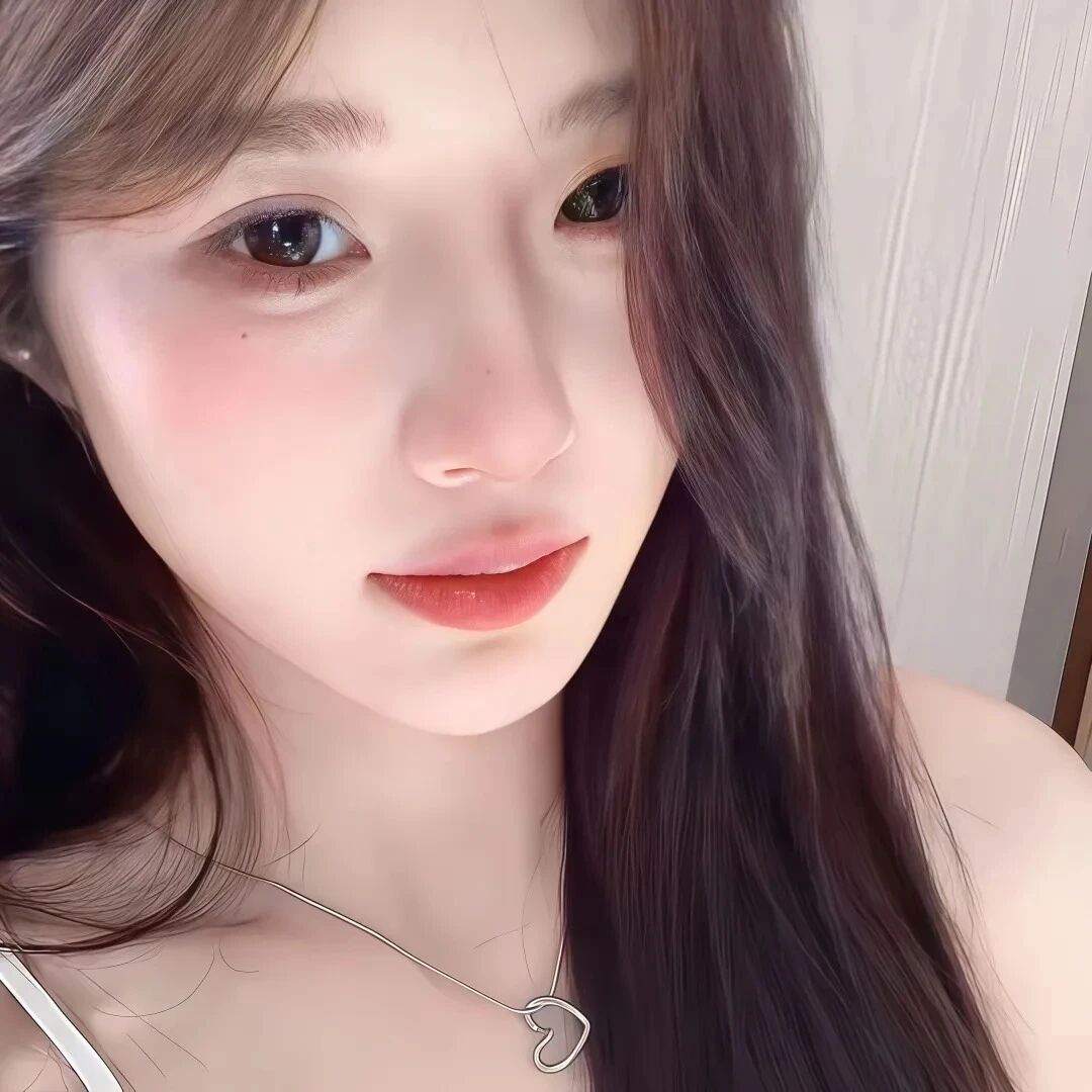 怼脸温柔女生头像
