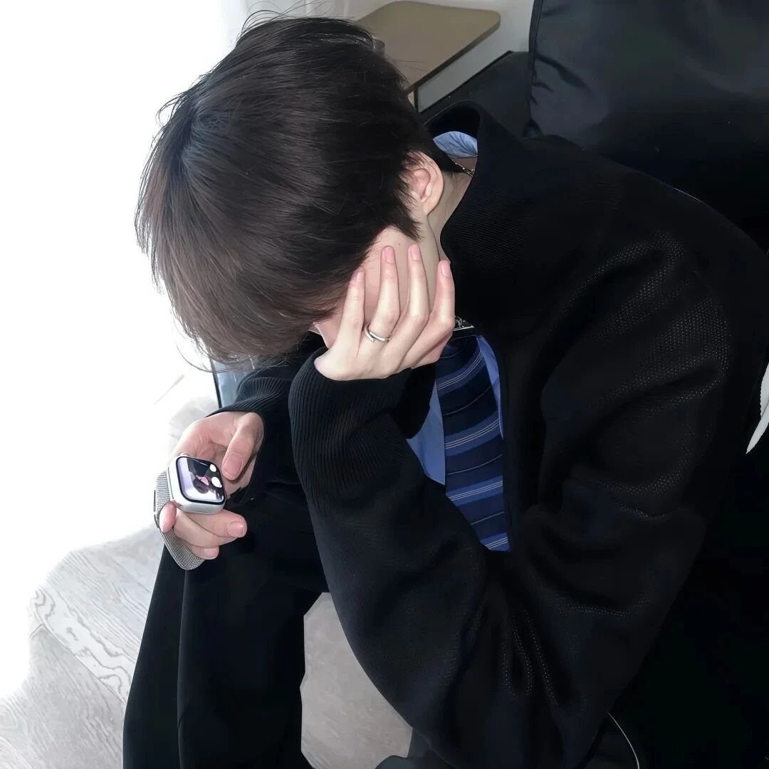 个性不露脸男生头像