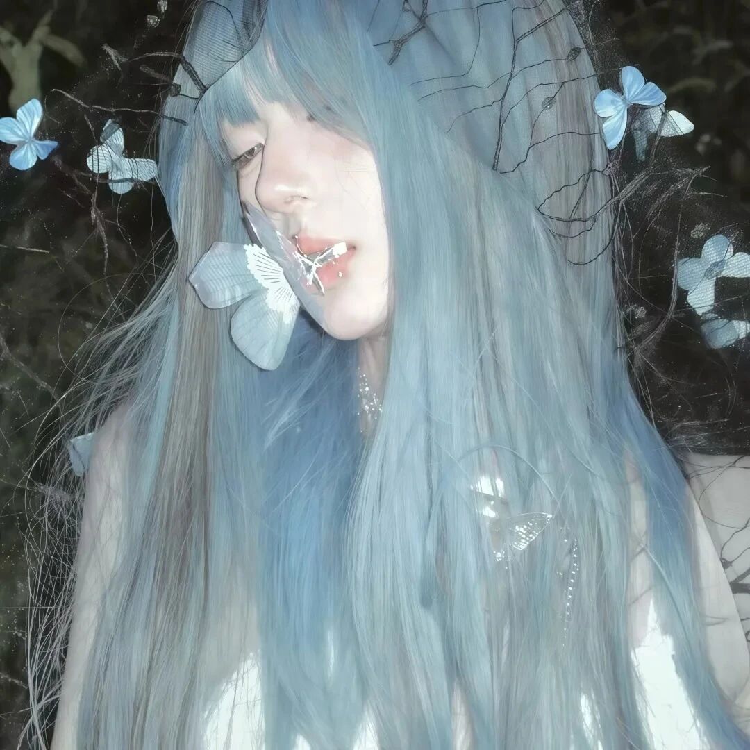 蝴蝶温柔女生头像