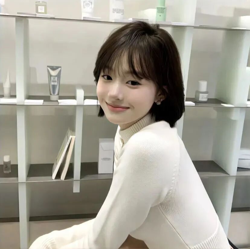 爱笑温柔女生头像