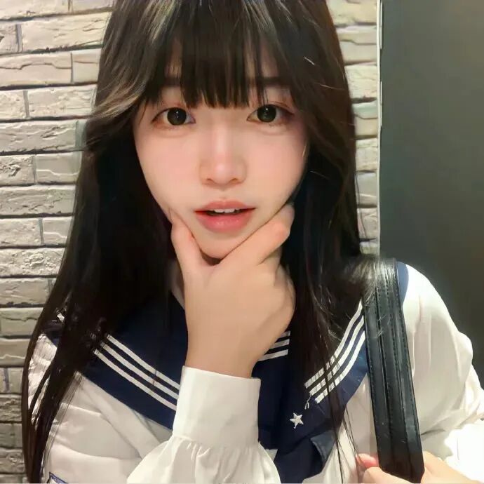 学院风小众女生头像
