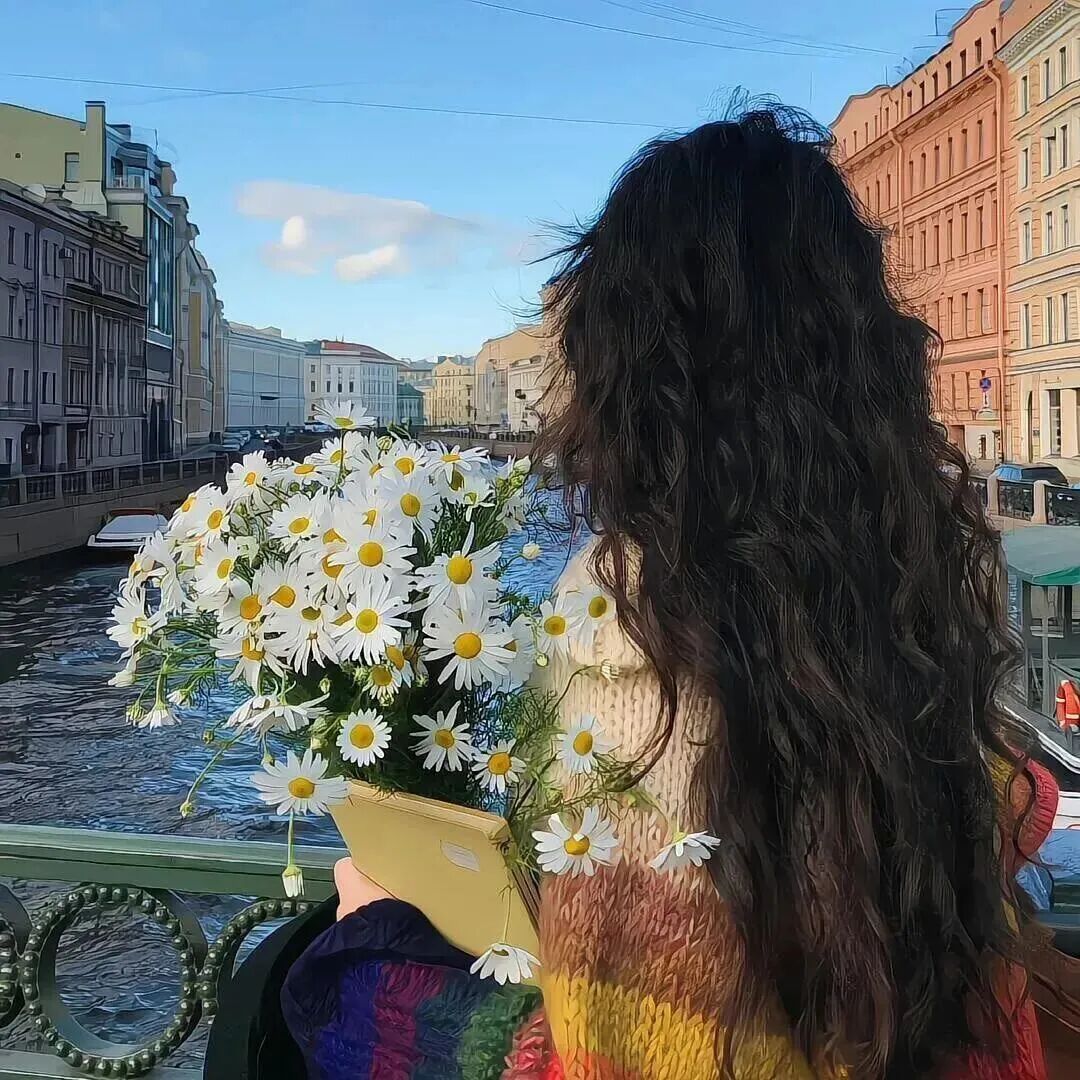 氛围感鲜花背影不露脸女生头像