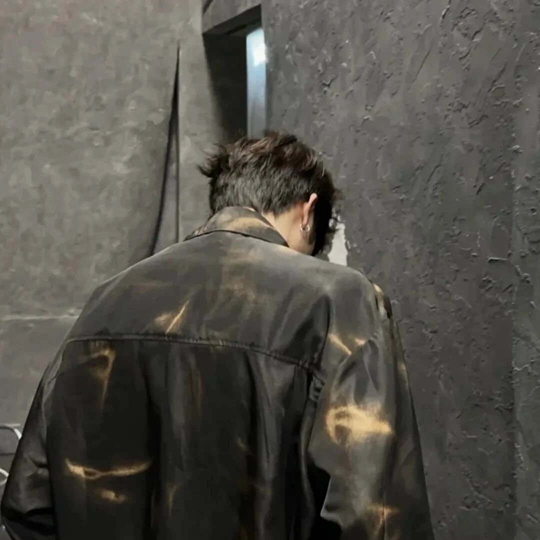 个性不露脸男生头像