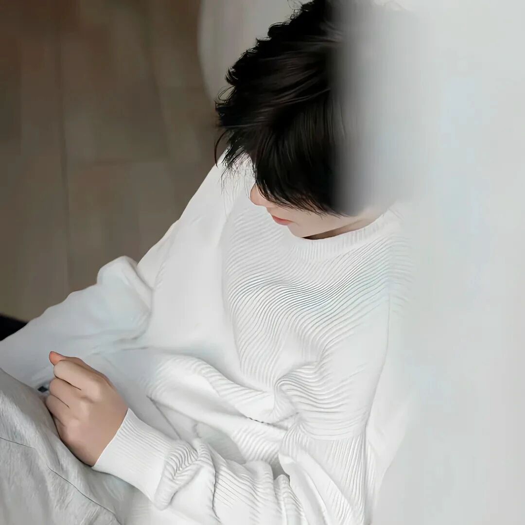 帅气不露脸男生头像