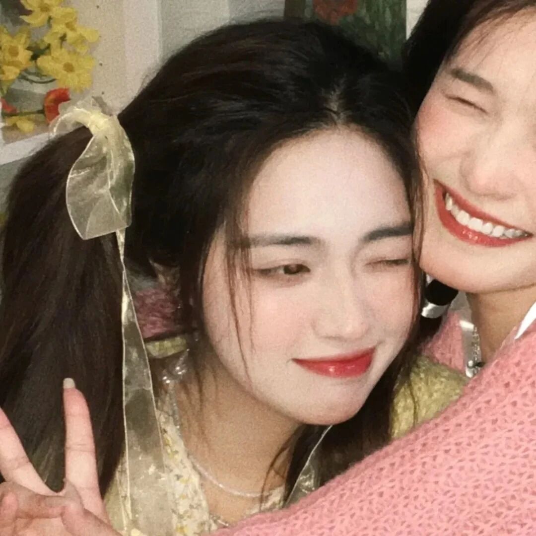 ybaohytfbgdatui二人闺蜜头像真人闺蜜头像