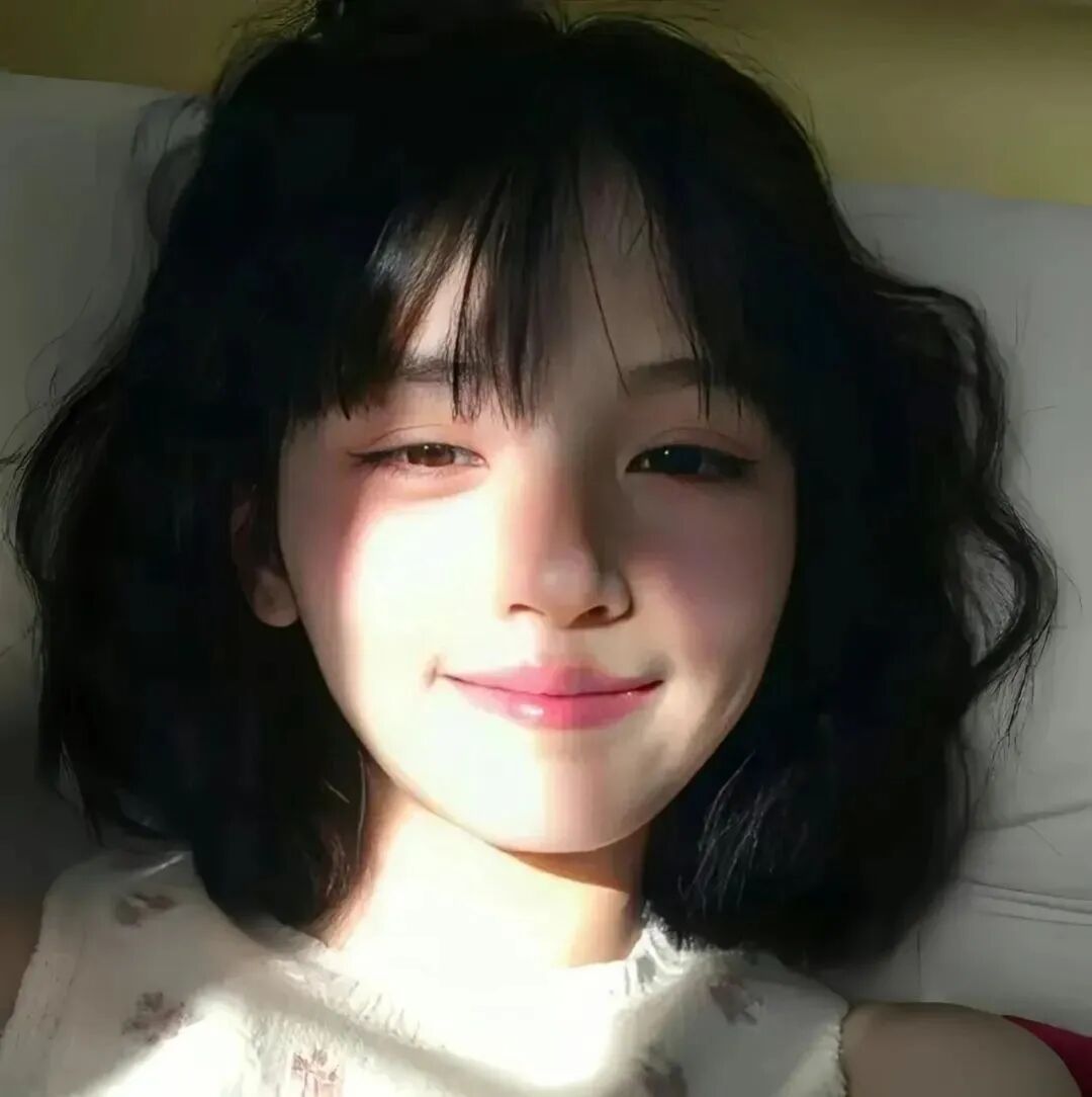 光感女生头像