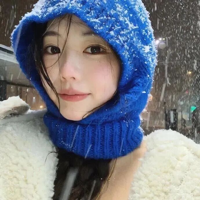 冬天温柔女生头像