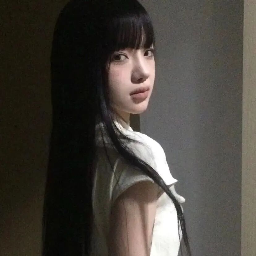 甜酷女生头像