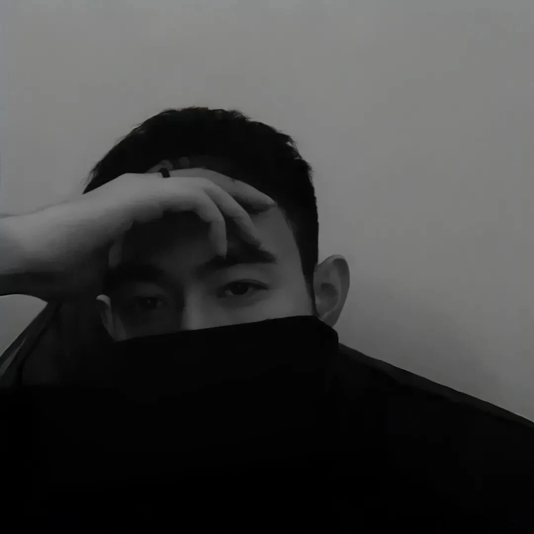 黑白男生头像