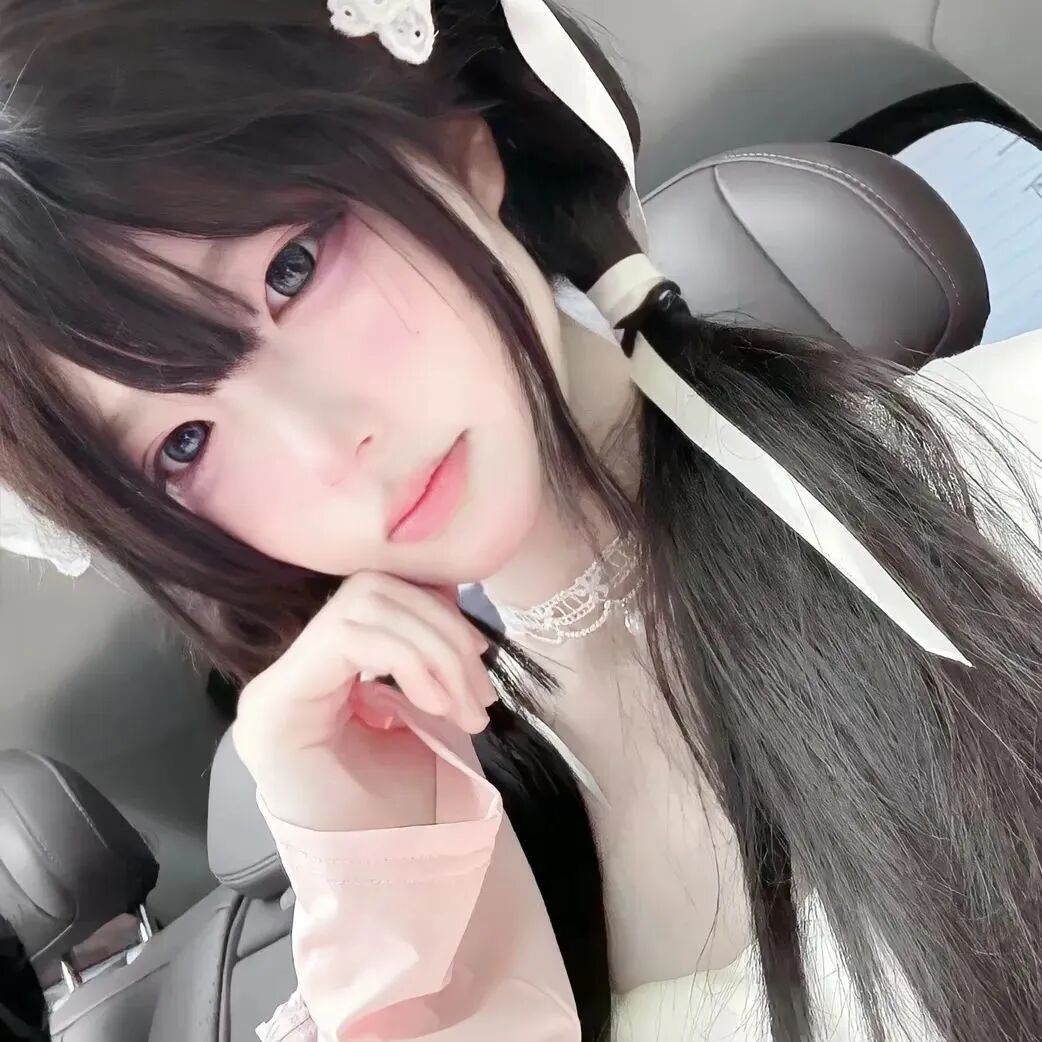 车内少萝女生头像