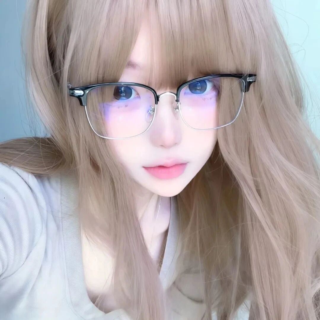 御姐女生头像