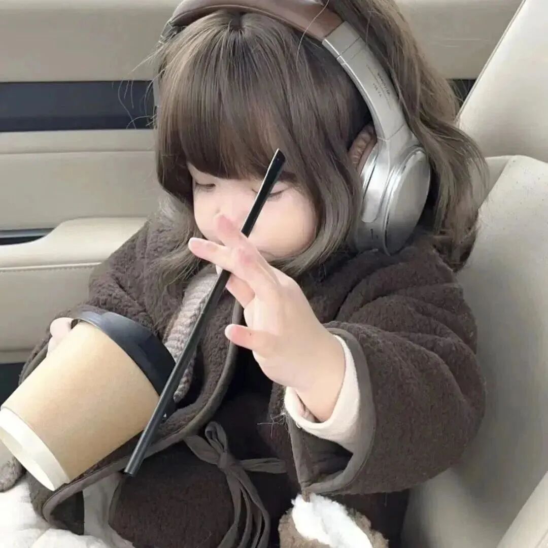 小女孩萌娃头像