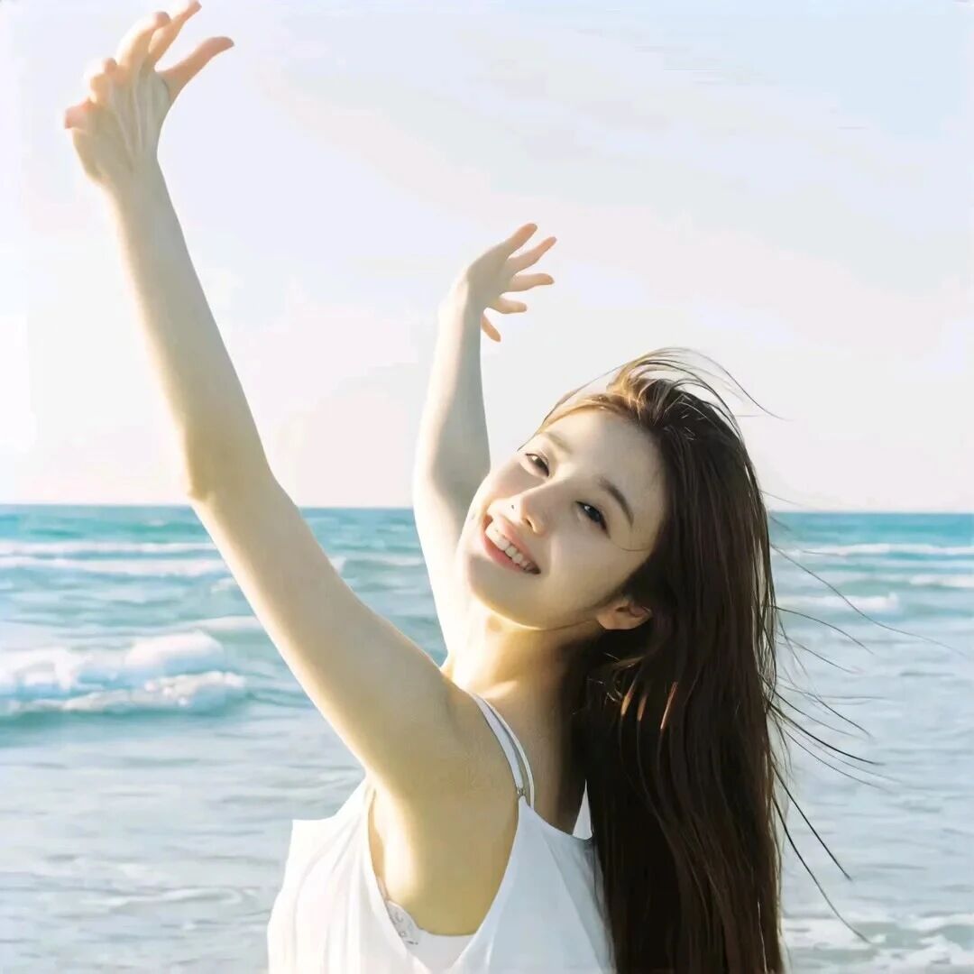 海边温柔女生头像