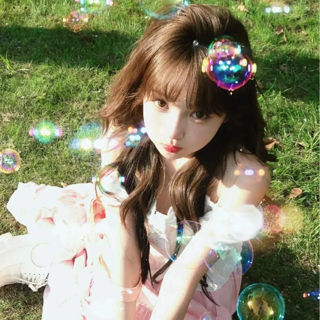泡泡小清新女生头像