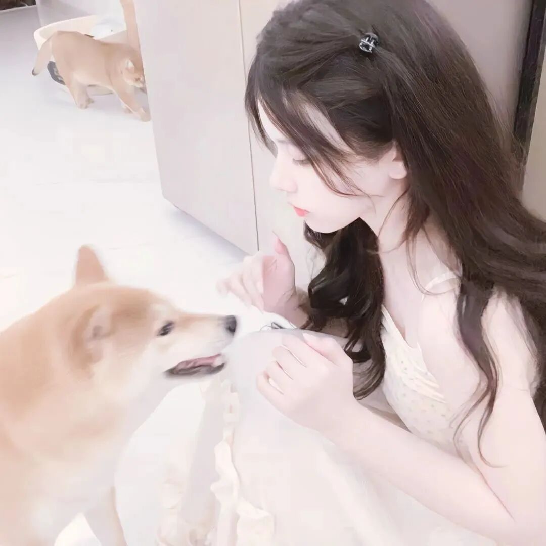 少萝侧脸女生头像