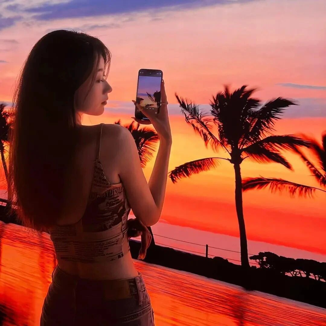 氛围感海边日落女生头像
