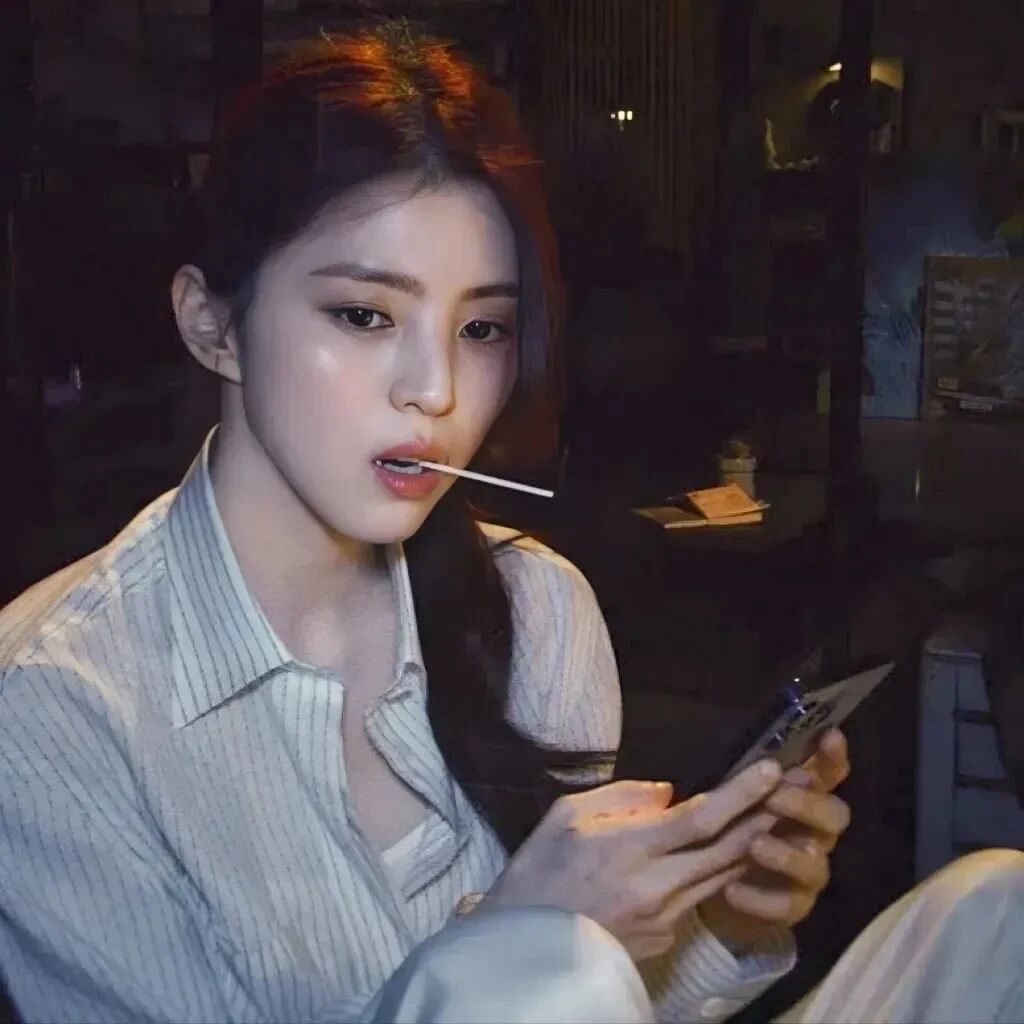 很飒女生头像