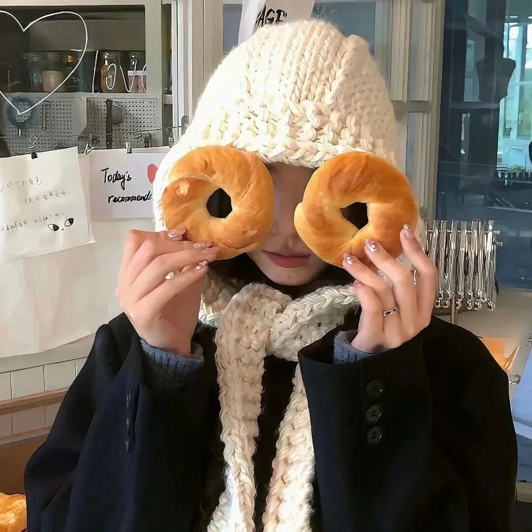 面包甜妹女生头像