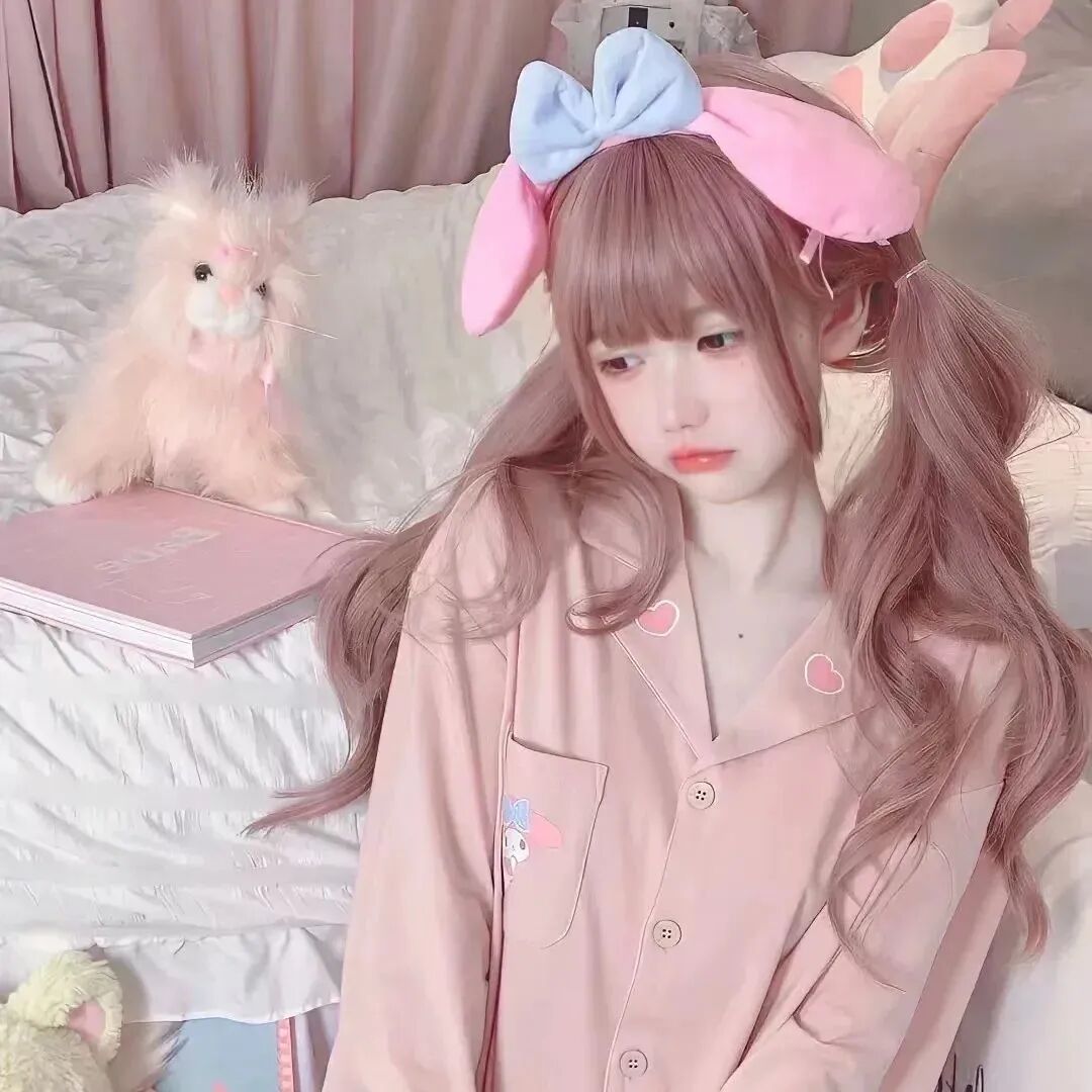 粉色系甜妹女生头像