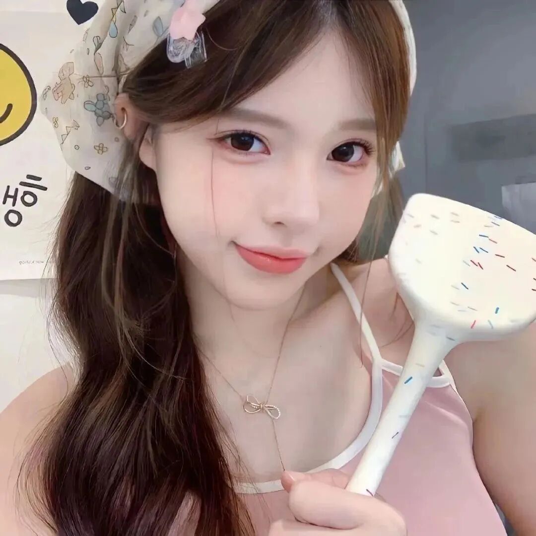 粉色系甜妹女生头像