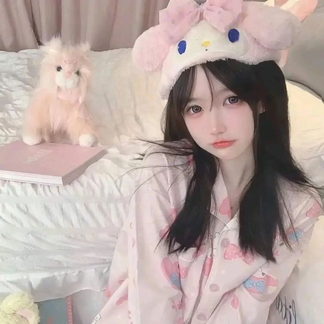 粉色系甜妹女生头像
