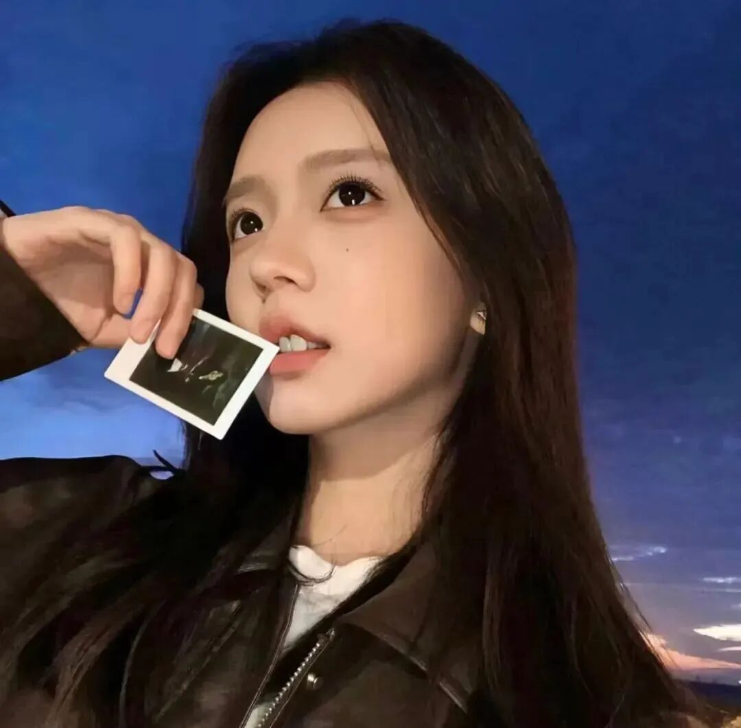 daninthyskyqixi单人真人情侣头像