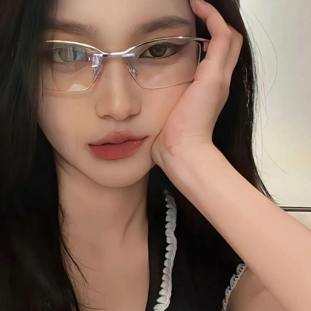 很飒女生头像