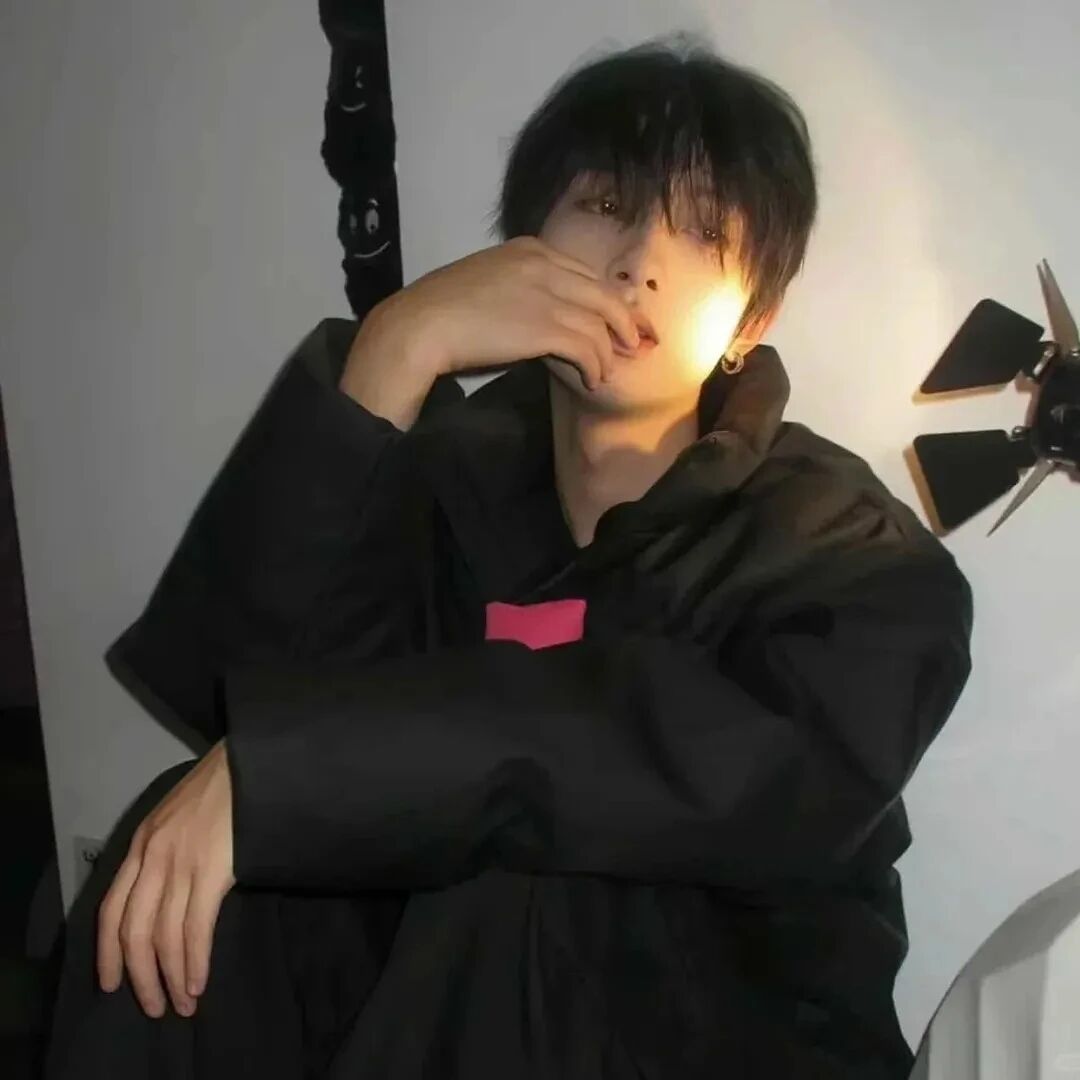 个性男生头像