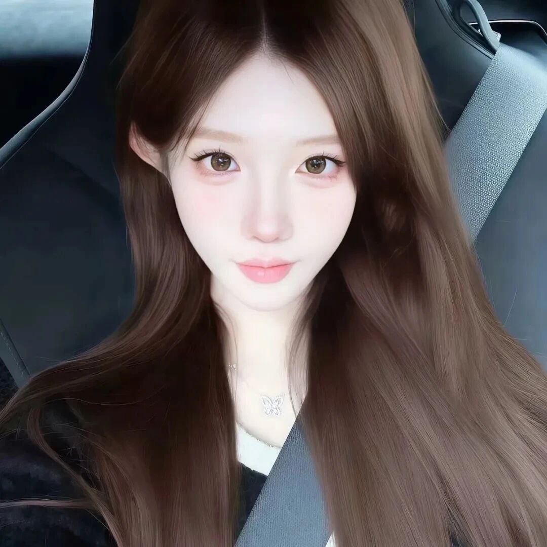 车内小众女生头像