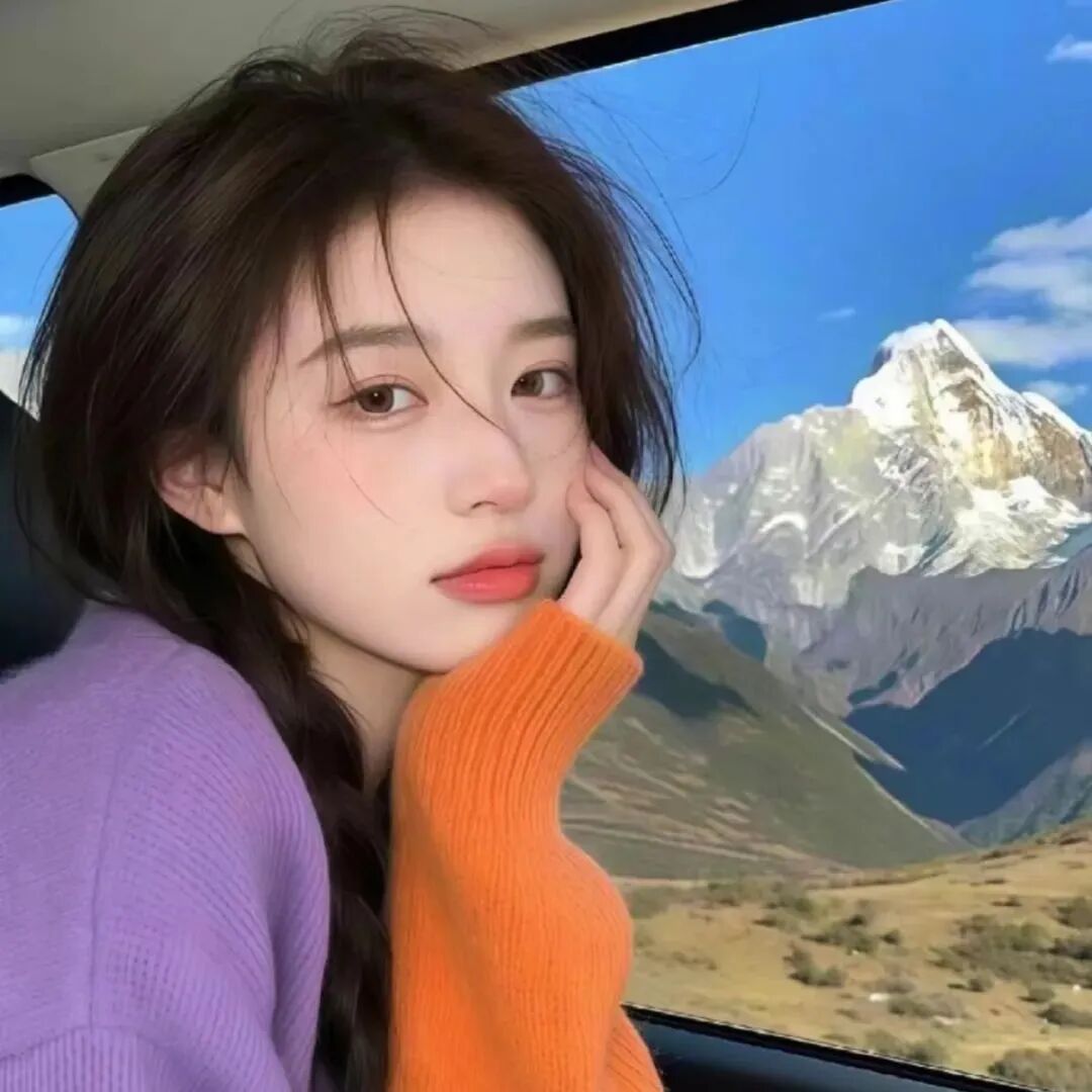 车内自由感女生头像