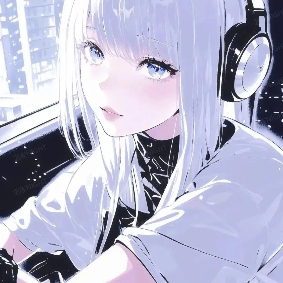 戴耳机古早感动漫头像女