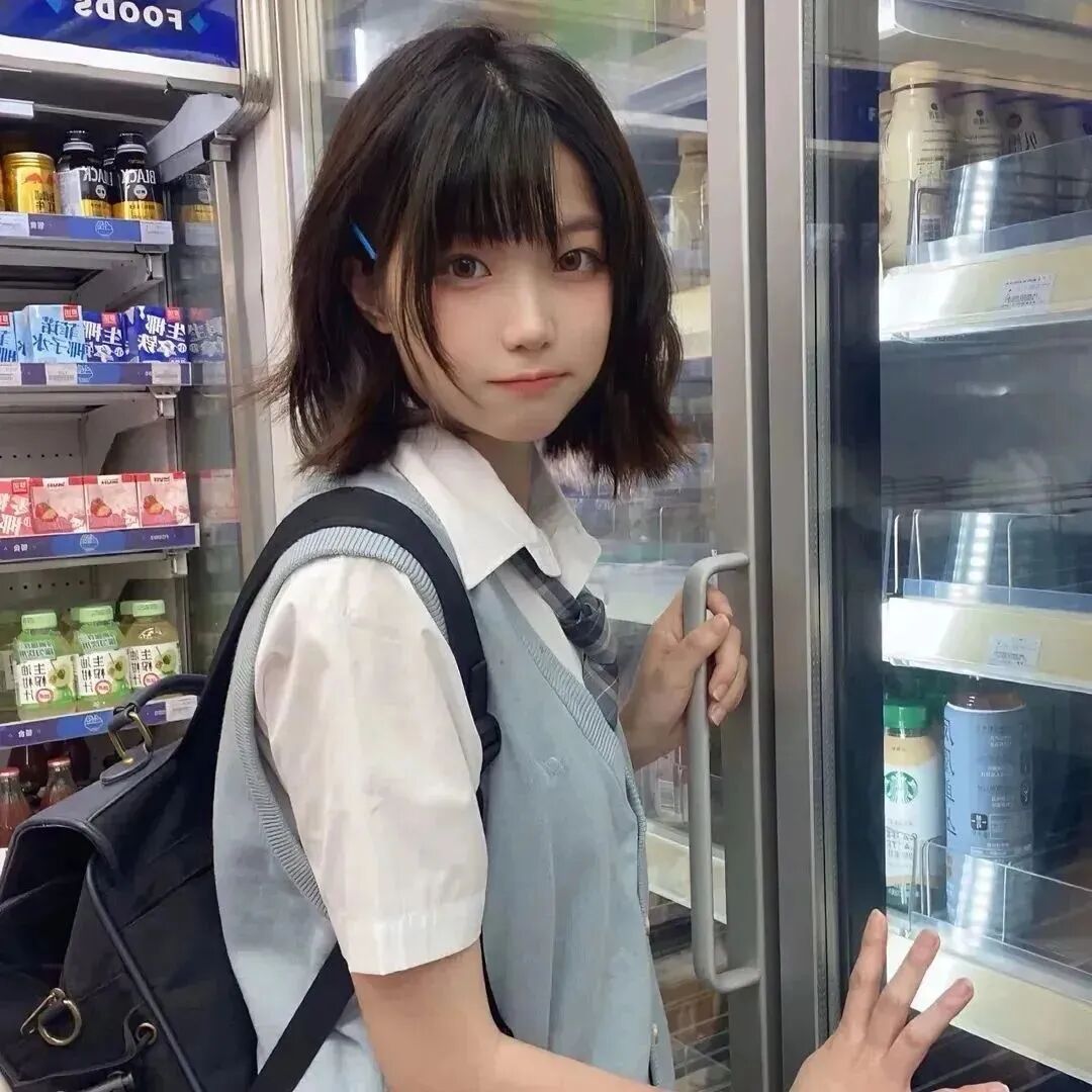 bianlkdiandanxinsan便利店单人真人情侣头像