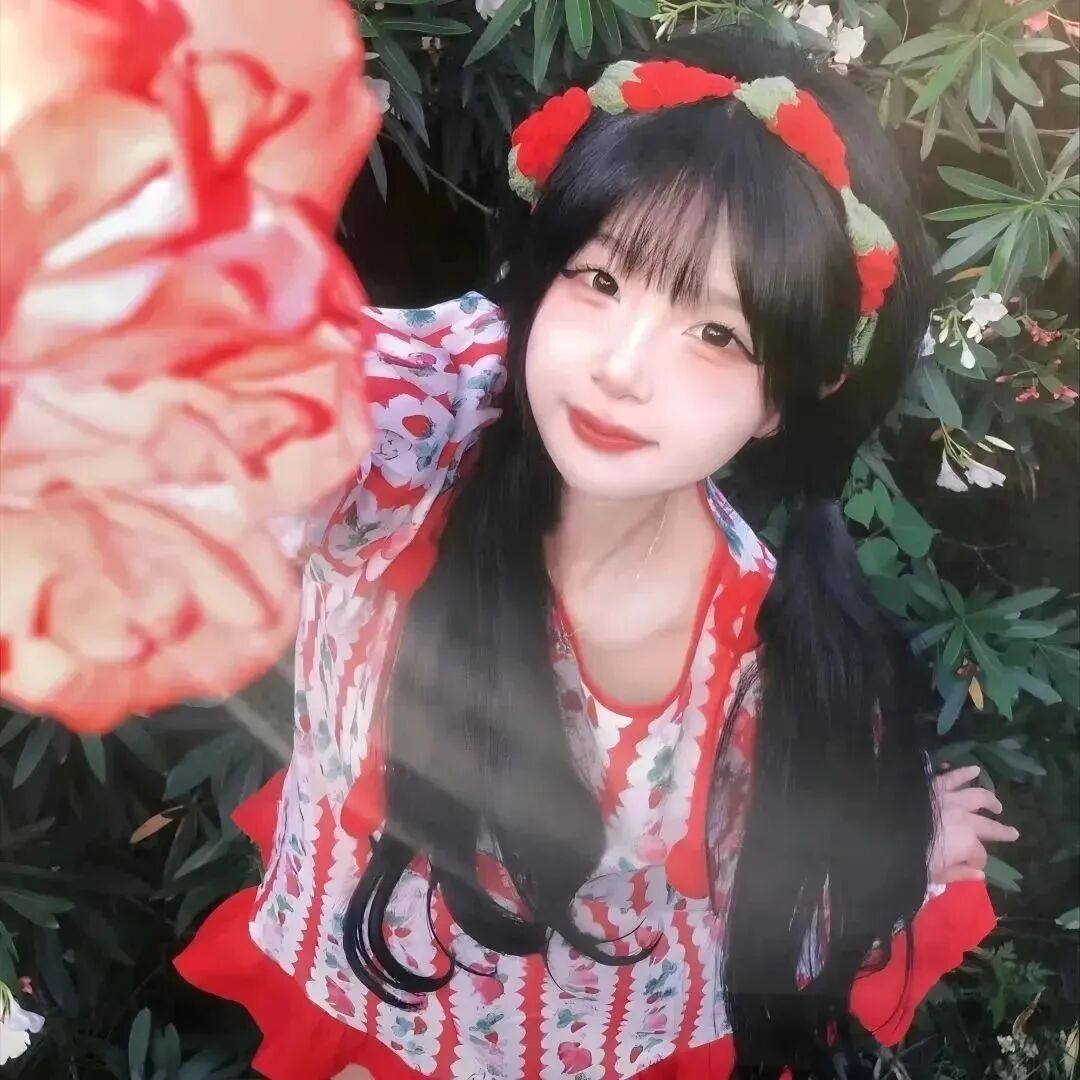 hongyanhuaxinsan单人真人情侣头像