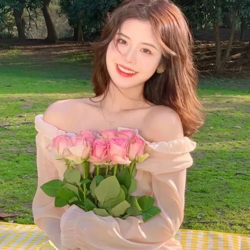 鲜花温柔女生头像