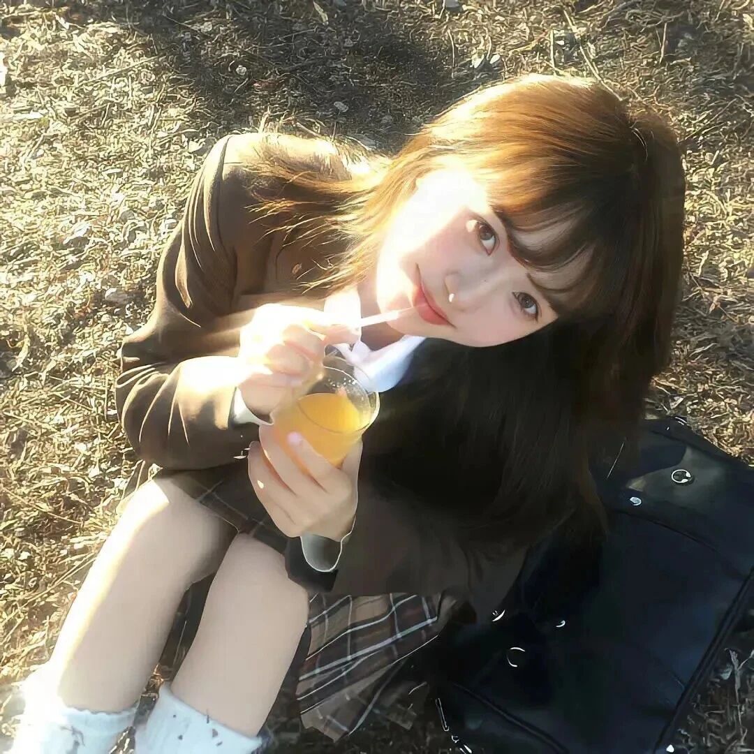 光感女生头像