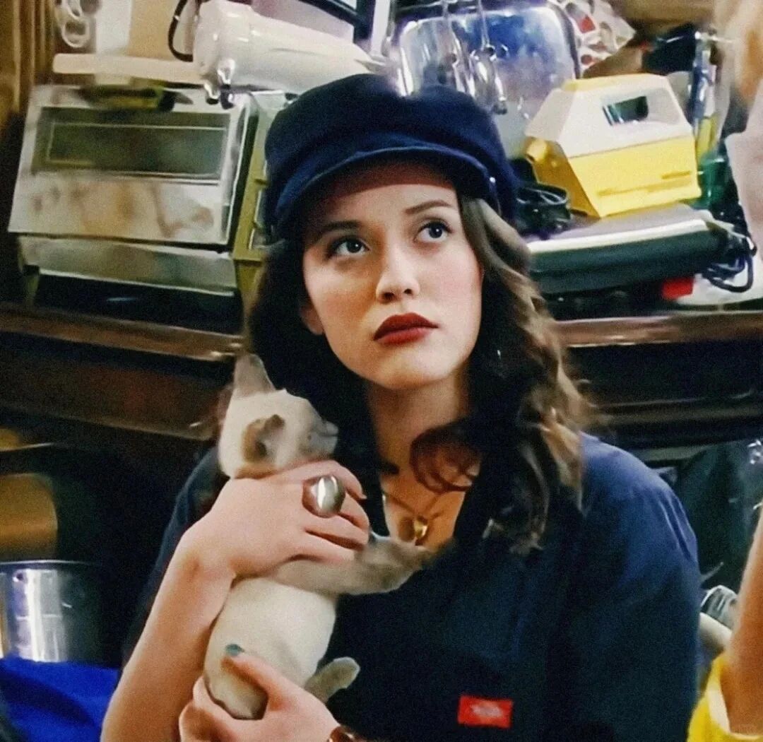 抱着狗狗欧美女生头像