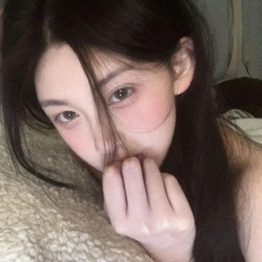 纯欲女生头像