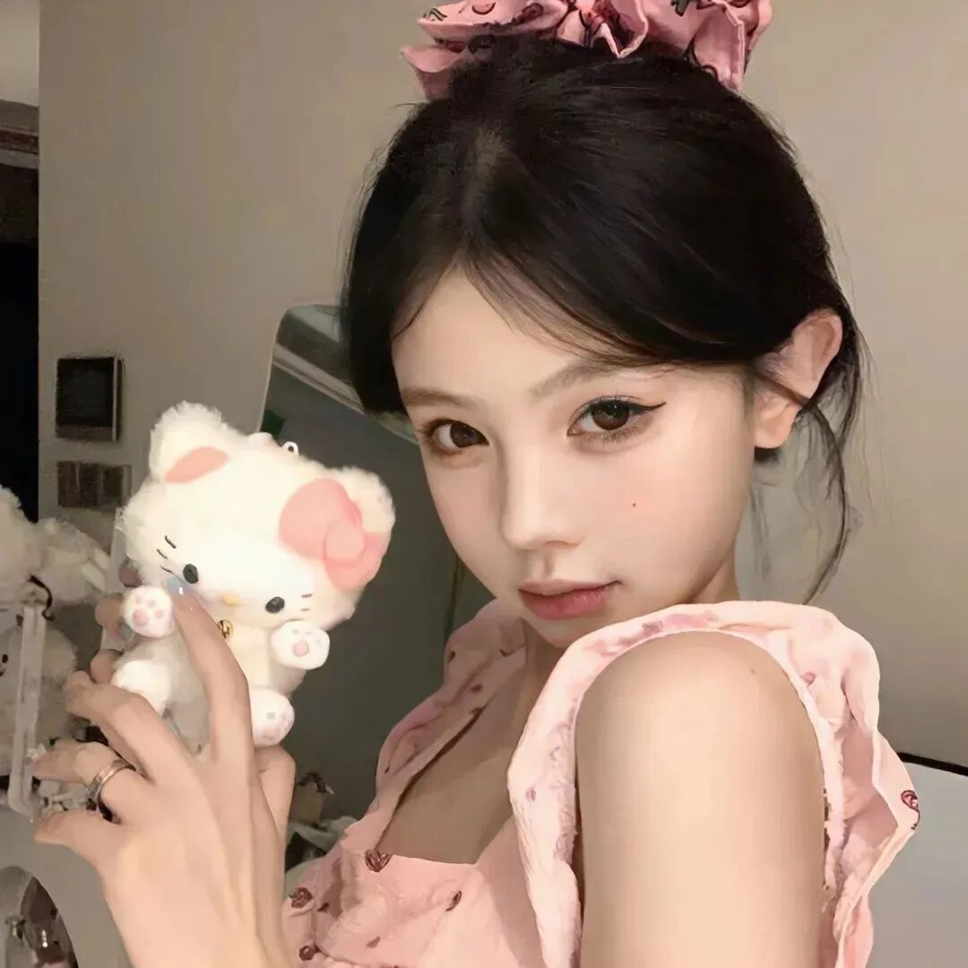 自拍手机甜妹女生头像