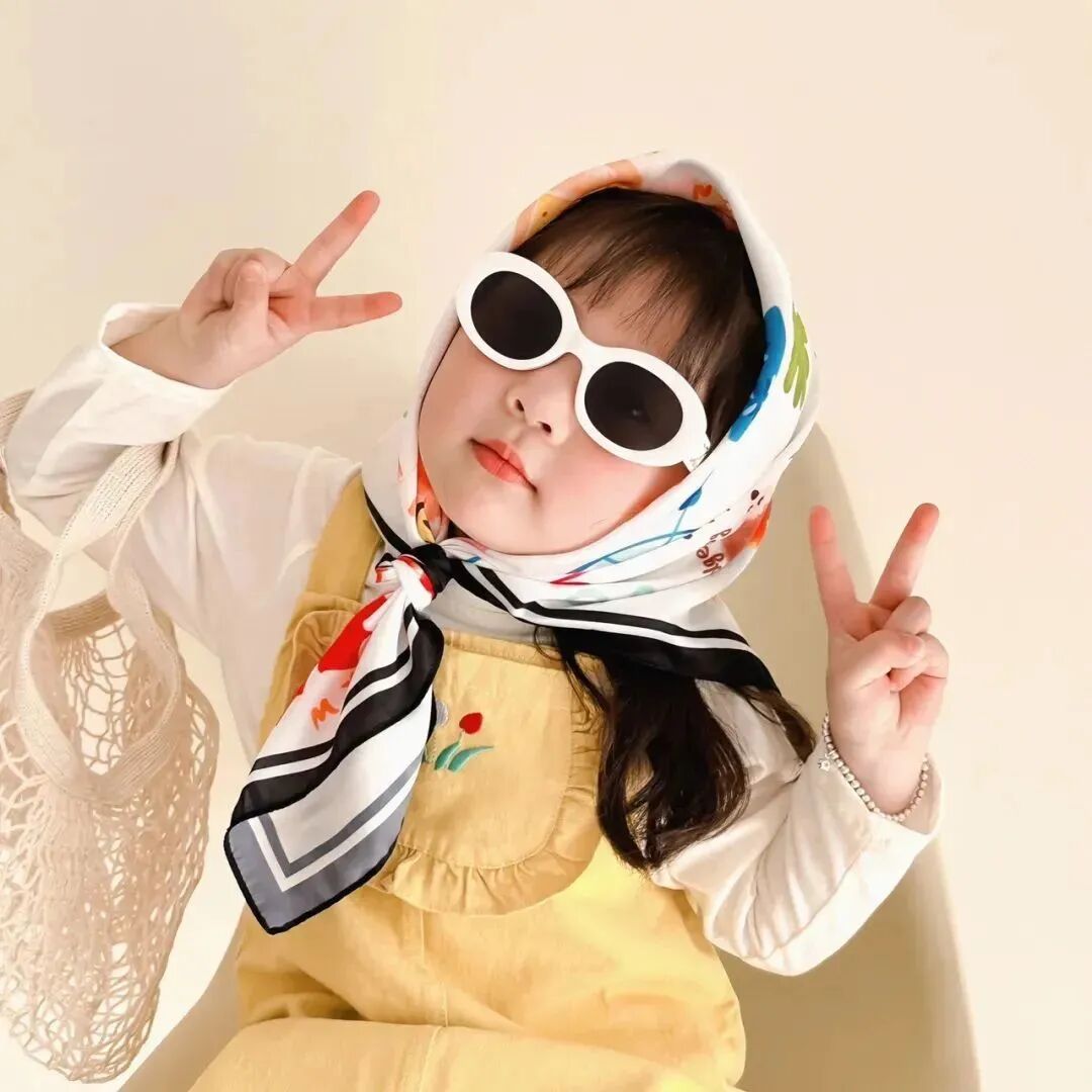 可爱小女孩头像萌娃头像墨镜头像