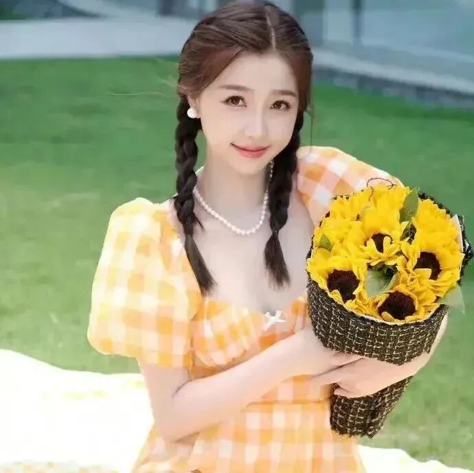 虞书欣头像女生头像鲜花头像小清新女生头像