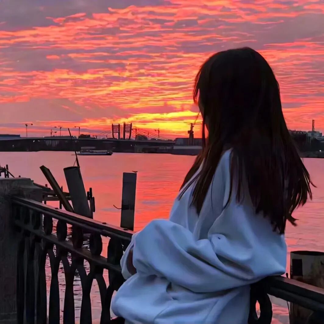 氛围感女生头像氛围感头像日落头像海边头像不露脸头像