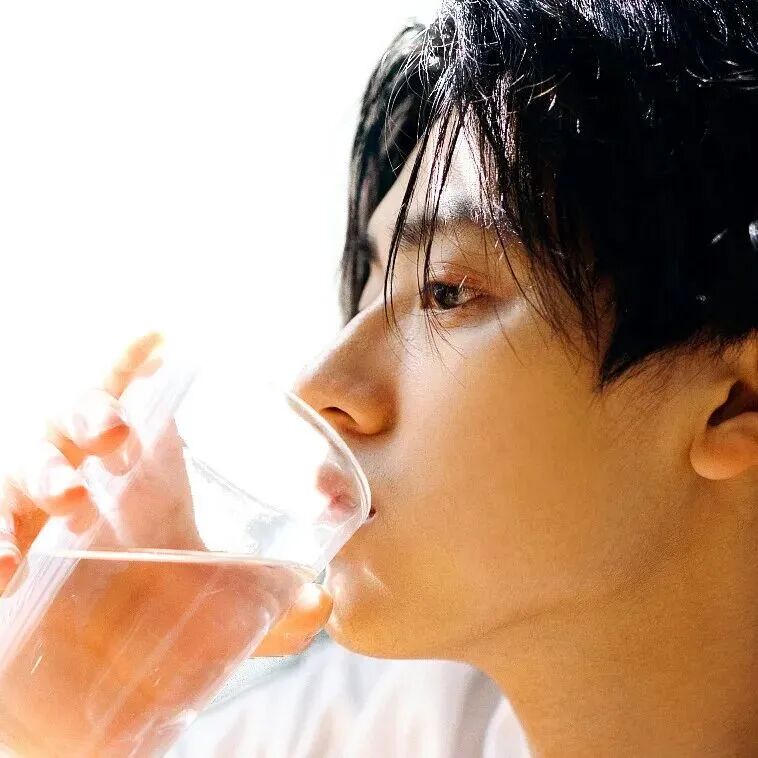 小清新男生头像小清新头像侧脸头像