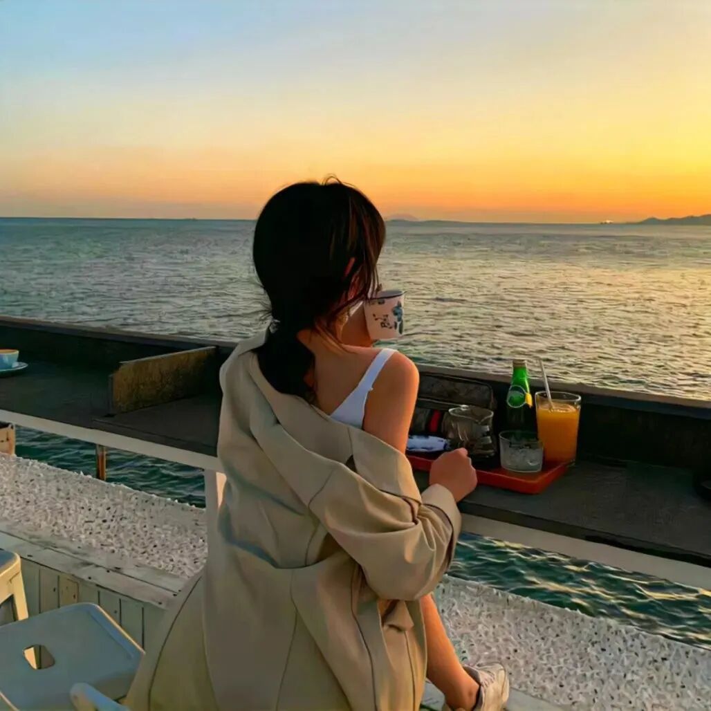 氛围感女生头像氛围感头像不露脸头像海边头像